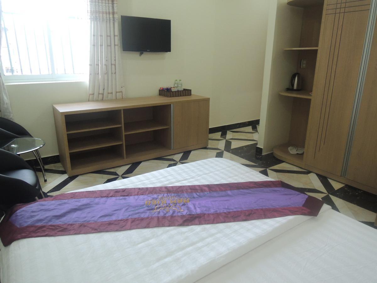 Nam Kieu Hotel Ca Mau Exterior photo